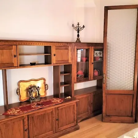 Ghibellina Elegant With 4 Bedrooms Apartmán