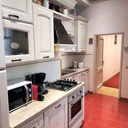 Ghibellina Elegant With 4 Bedrooms Florencie