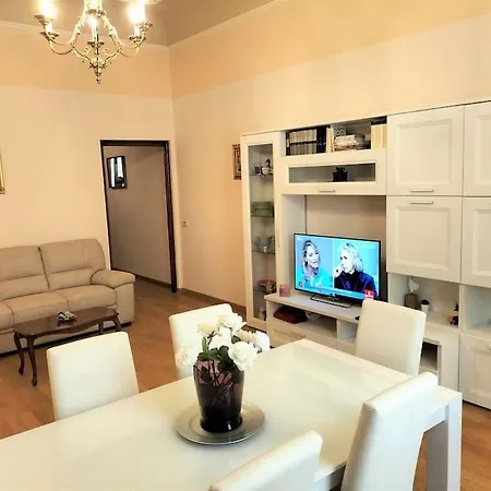 Ghibellina Elegant With 4 Bedrooms Appartement *