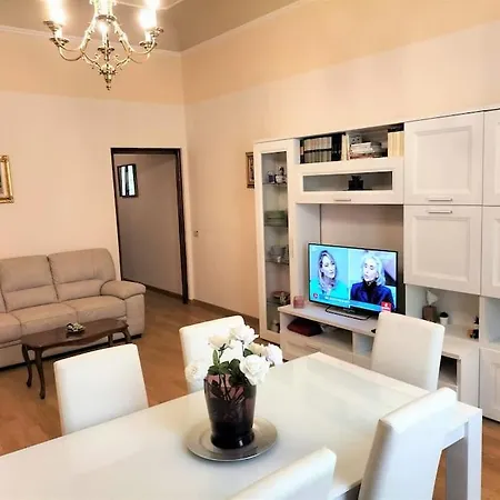 Ghibellina Elegant With 4 Bedrooms Appartement